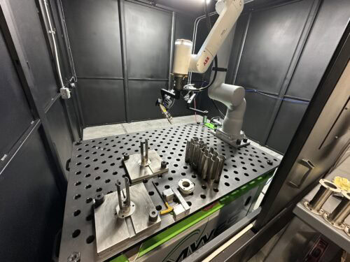 Automated Robotic Laser Welding Cell for High-precision Metal Joining